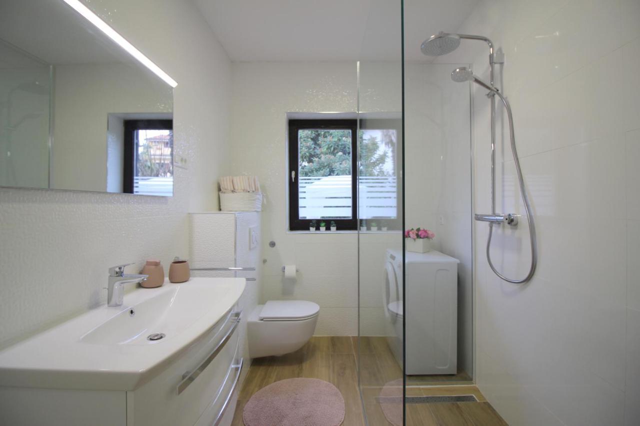 פורץ Apartments Sabina מראה חיצוני תמונה