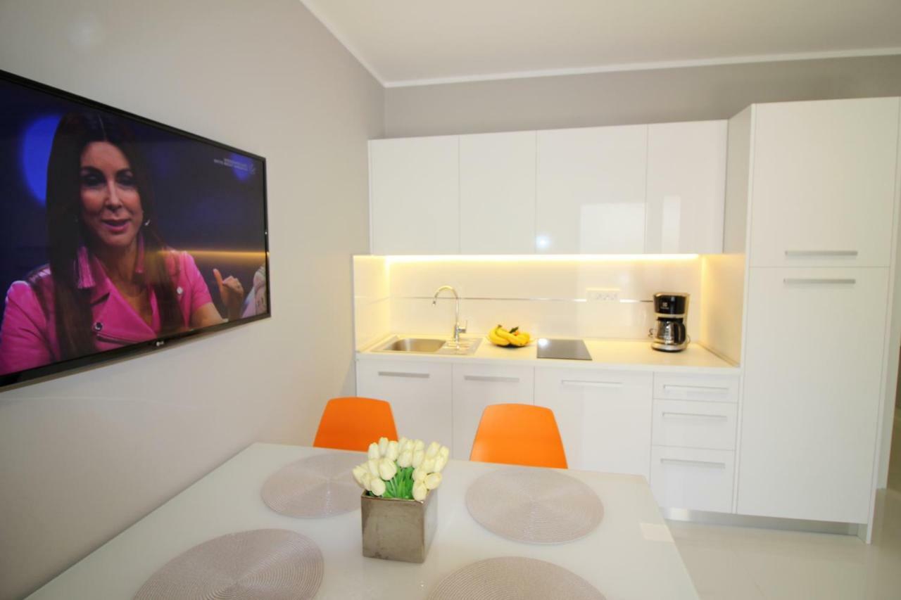 פורץ Apartments Sabina מראה חיצוני תמונה