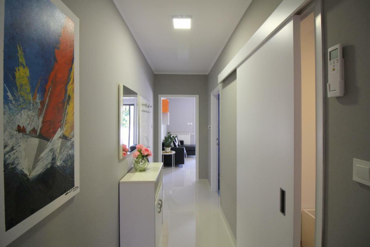 פורץ Apartments Sabina מראה חיצוני תמונה