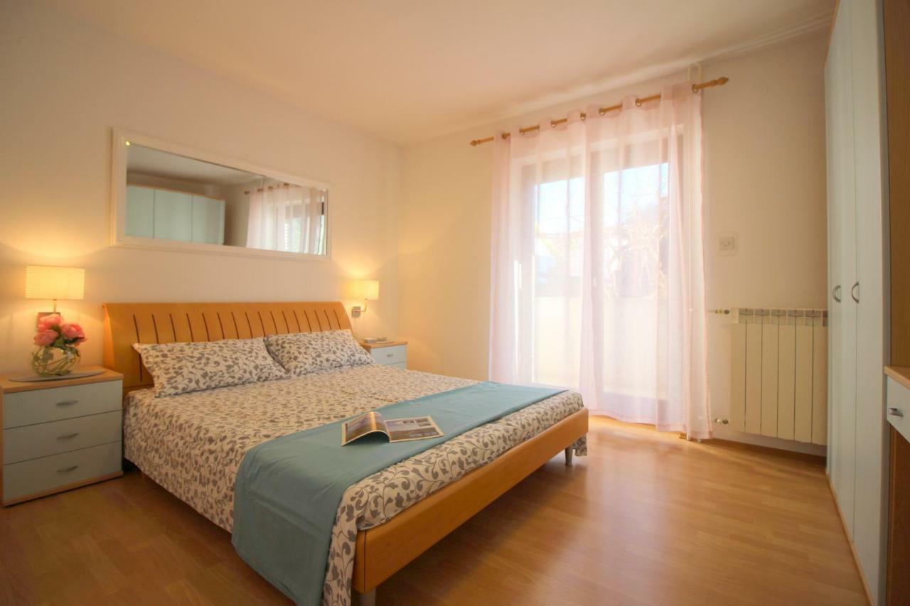 פורץ Apartments Sabina מראה חיצוני תמונה